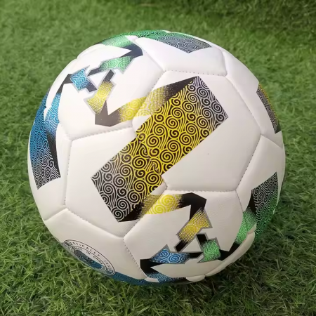 Мяч футбольный 67017